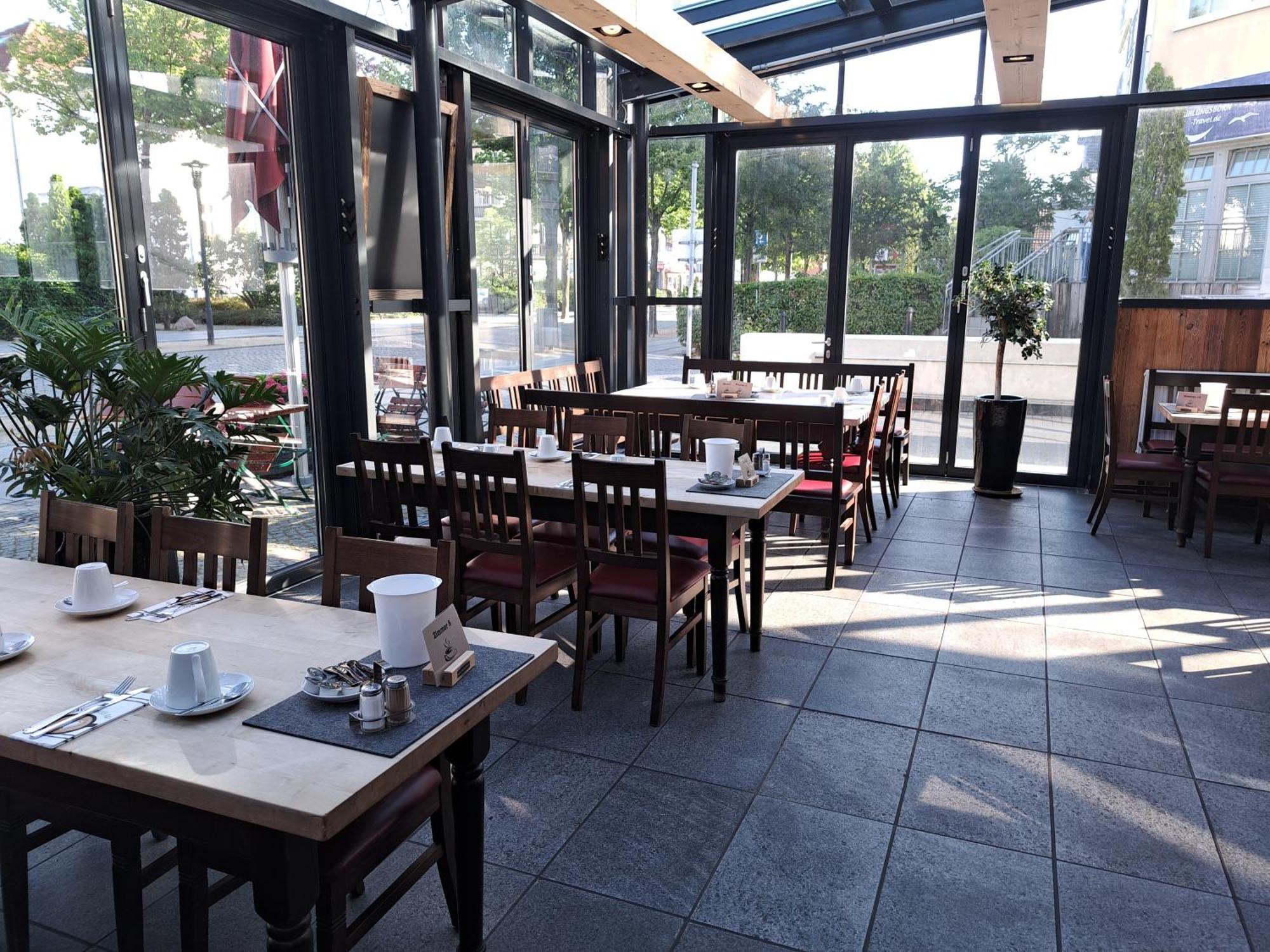 מלון Kuehlungsborner Brauhaus מראה חיצוני תמונה